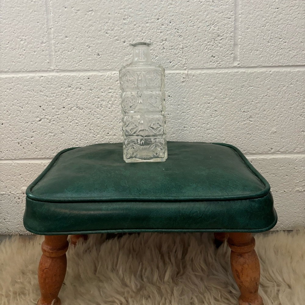 geometric decanter